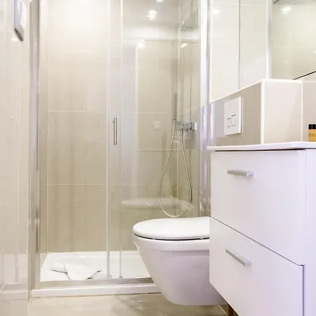 Arpeggio Furnished Studio * Beausoleil